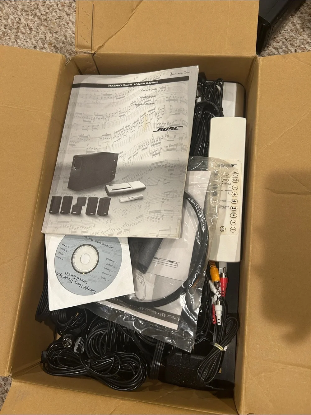Sony Blue Portable DVD Player Box with Remote Graphics